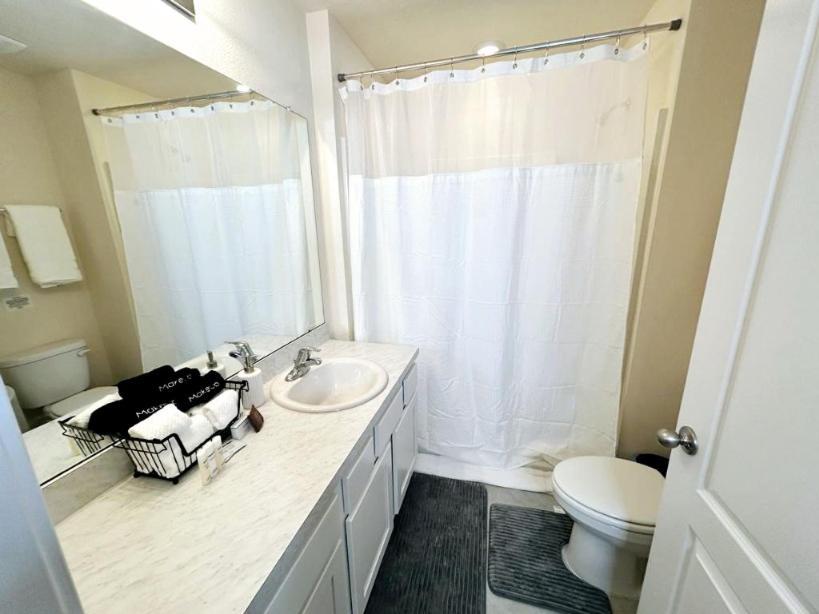 Orange Park Townhome Vacation Rental With Patio! Exterior photo